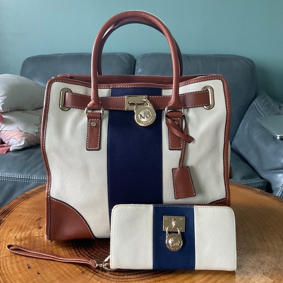 MICHAEL Michael Kors Tri Color Canvas & Leather Large Hamilton North Sou… - Picture 1 of 16